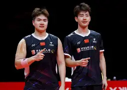 LPL赛事观看-包含印尼羽毛球队横扫韩国羽毛球队，陶菲克关键制胜的词条