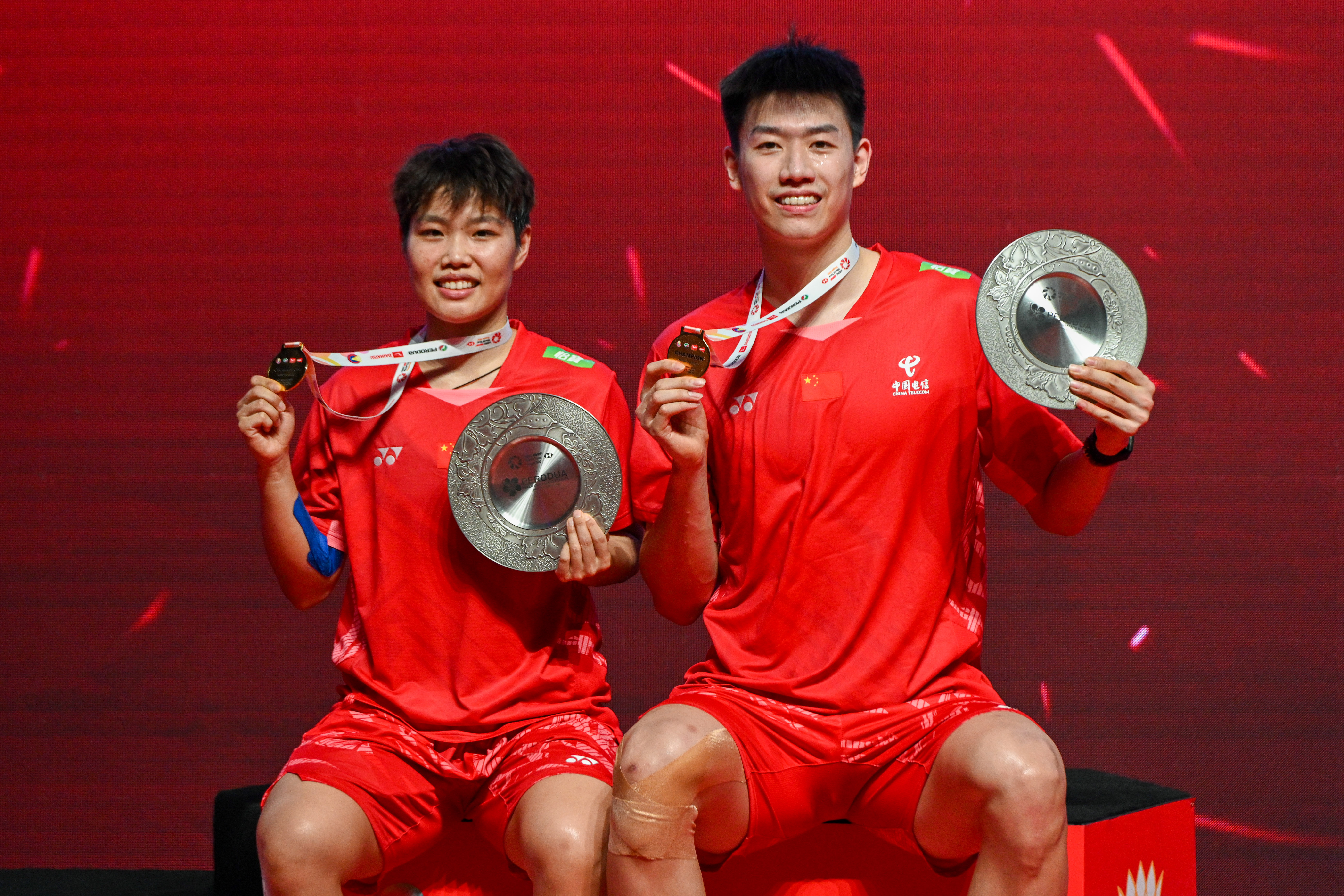 LOL英雄联盟投注竞猜-马来西亚羽毛球队险胜日本羽毛球队，陶菲克关键制胜的简单介绍