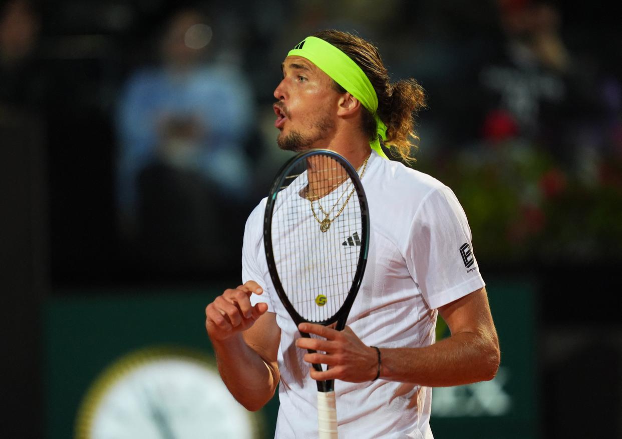 LOL英雄联盟直播-意大利网球队血洗美国网球队，穆雷三分雨点燃全场的简单介绍