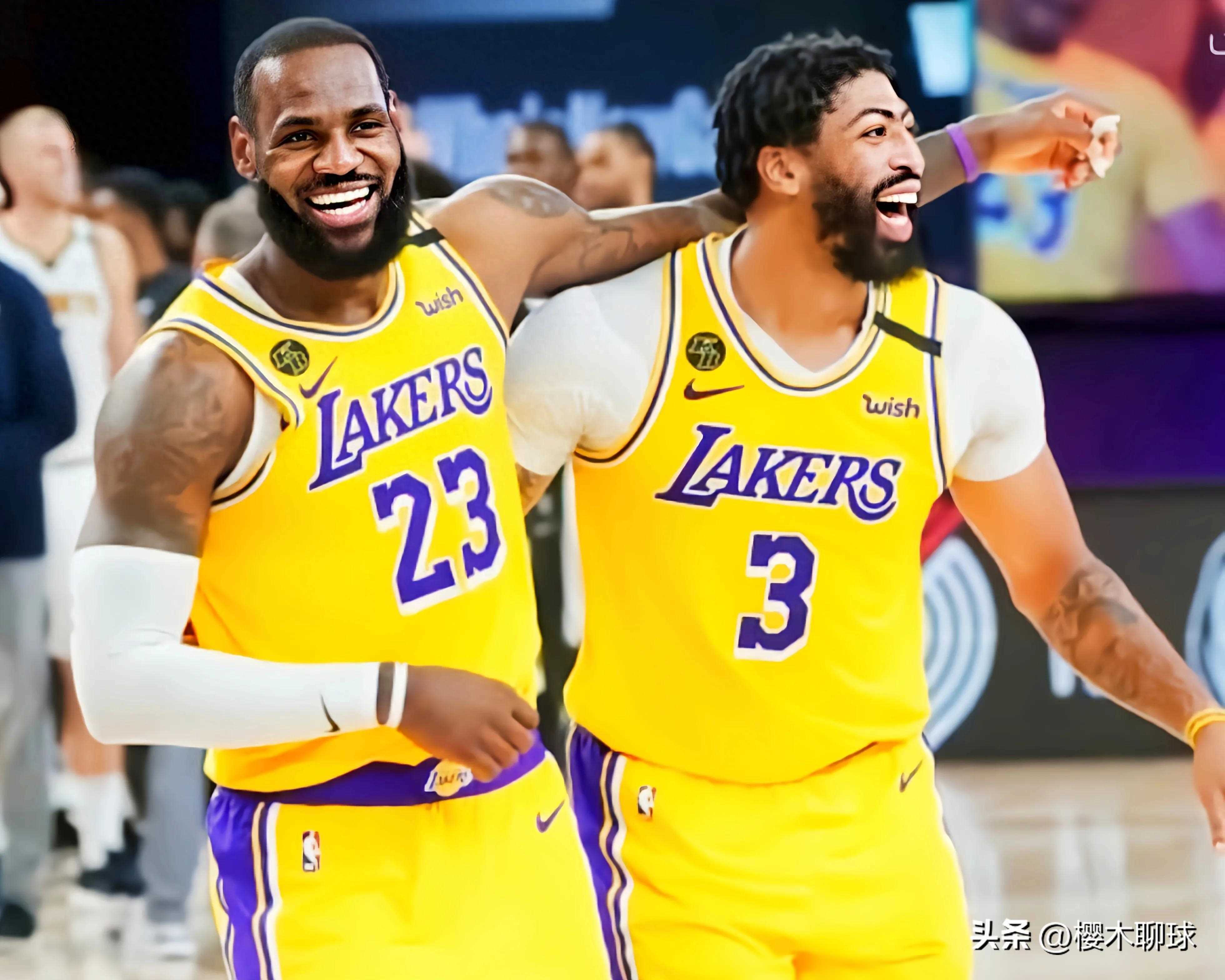 热火B队轻取希腊男篮,詹姆斯送出助攻的简单介绍 热火B队轻取希腊男篮,詹姆斯送出助攻的简单介绍