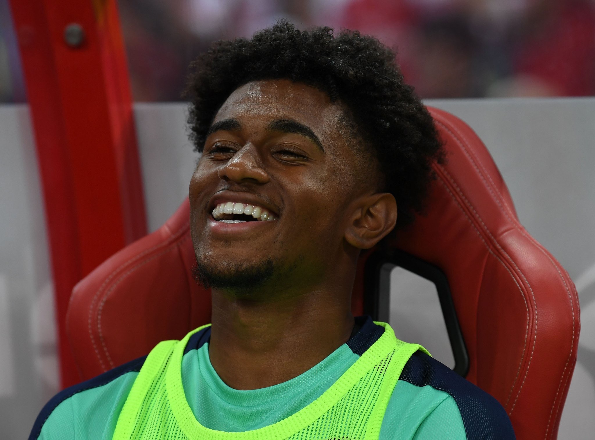 LOL英雄联盟投注平台-EDG轻取Excel，Mickey送出助攻