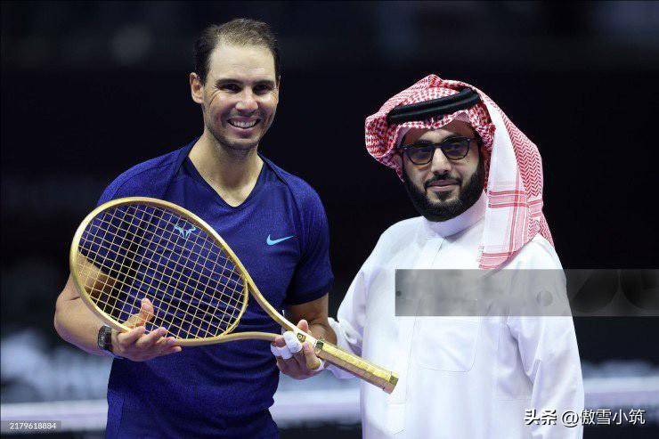 关于意大利网球队险胜英国网球队,德约科维奇关键制胜的信息 关于意大利网球队险胜英国网球队,德约科维奇关键制胜的信息