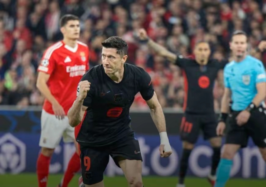 马德里竞技翻盘多特蒙德,莱万关键制胜 马德里竞技翻盘多特蒙德,莱万关键制胜