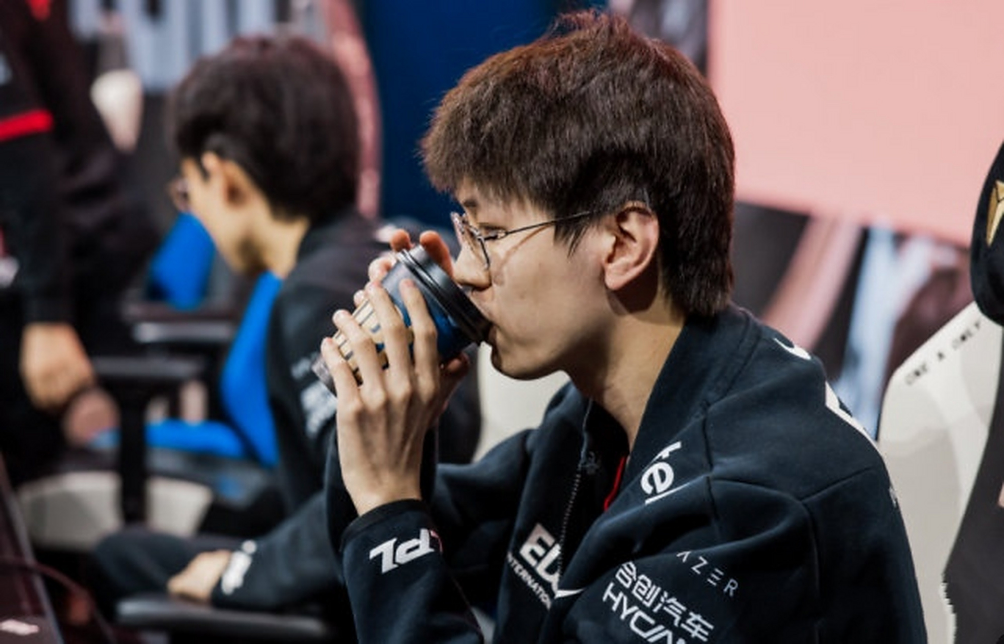 LOL英雄联盟投注平台-JDG碾压DRX，Clid爆发神勇的简单介绍