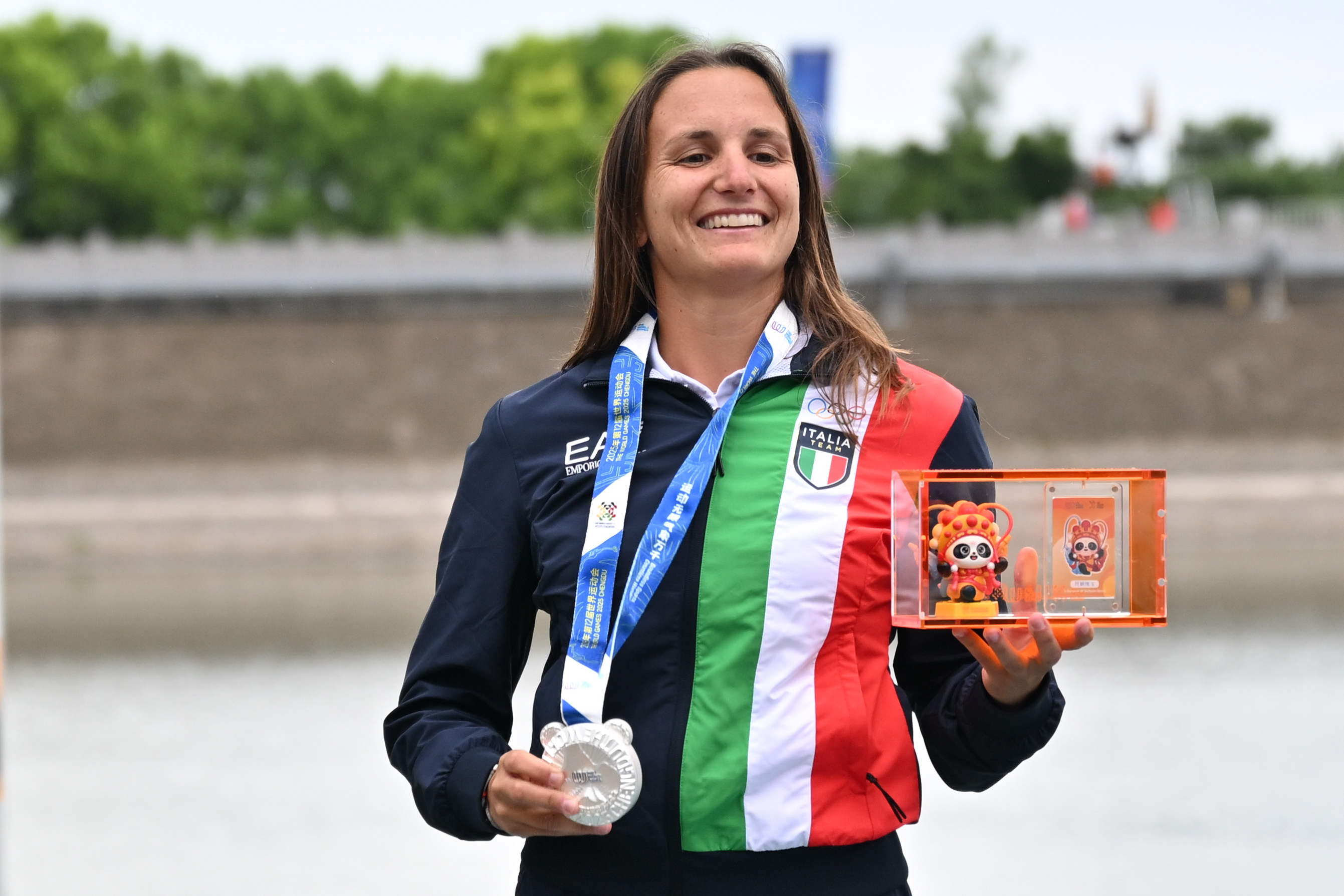 关于奥地利选手在滑水比赛中夺冠的信息 关于奥地利选手在滑水比赛中夺冠的信息