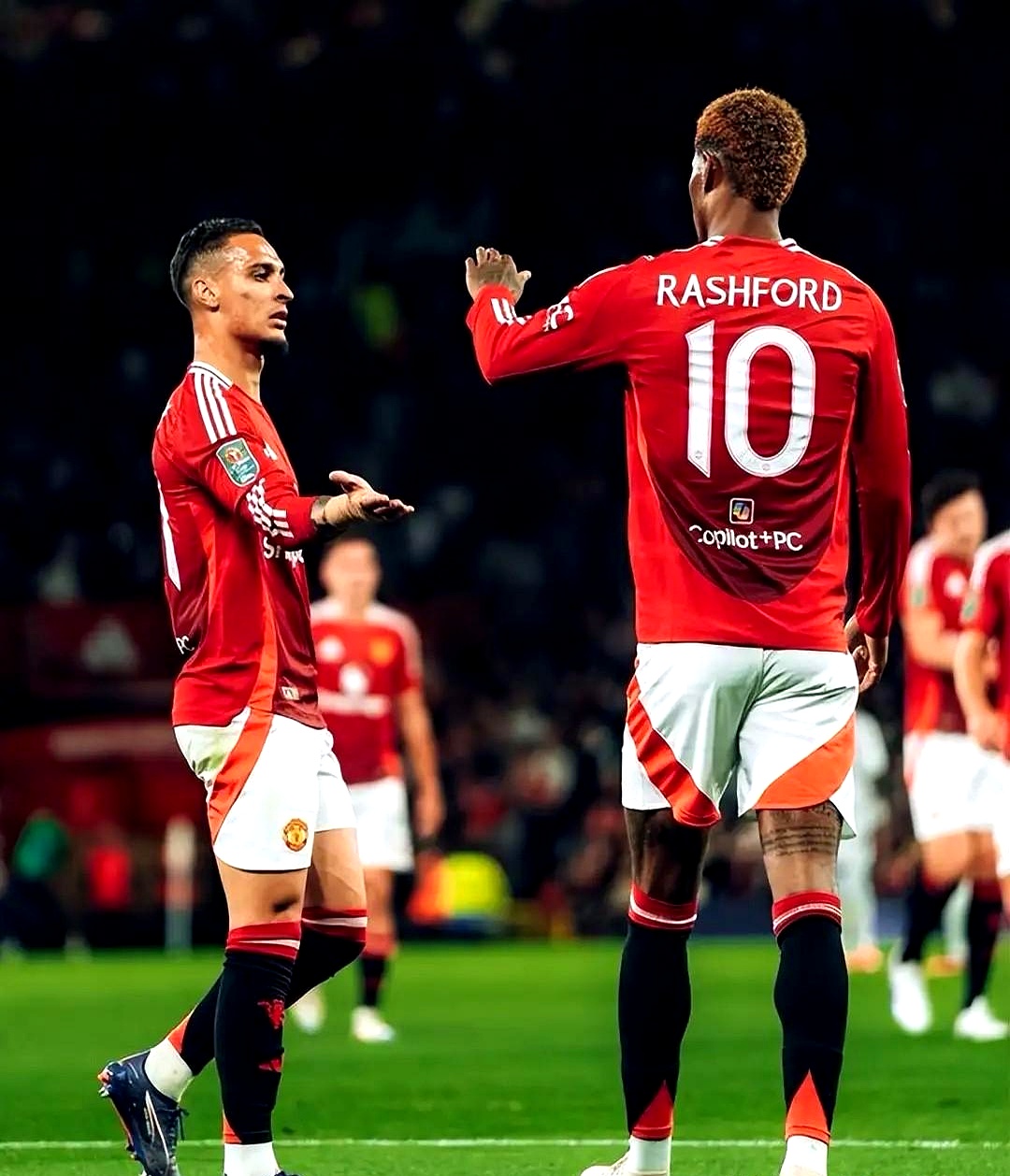 曼联新援表现抢眼，成为球队得分王的简单介绍