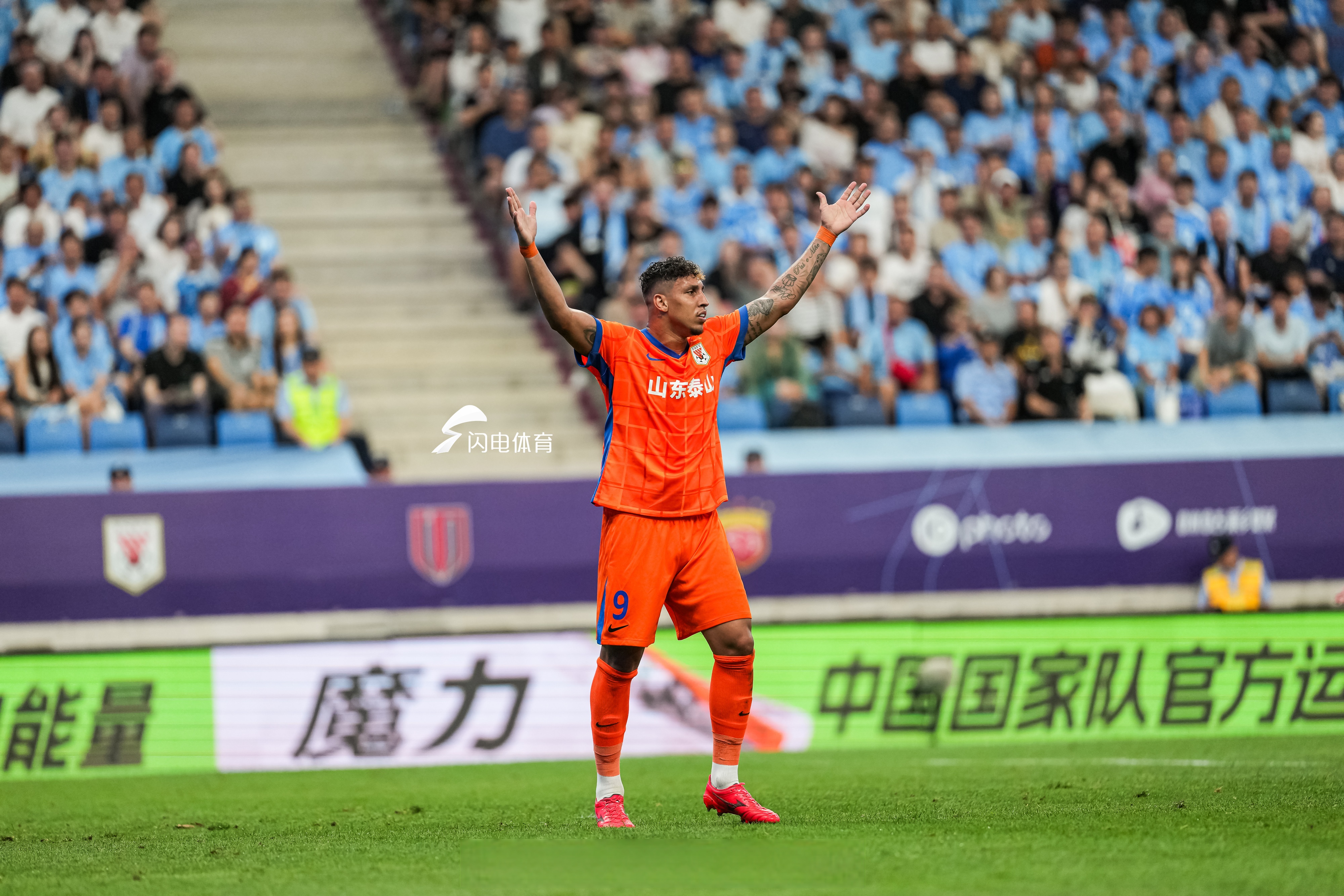 闪电开局!球队亚冠主场率先上演逆袭的简单介绍 闪电开局!球队亚冠主场率先上演逆袭的简单介绍