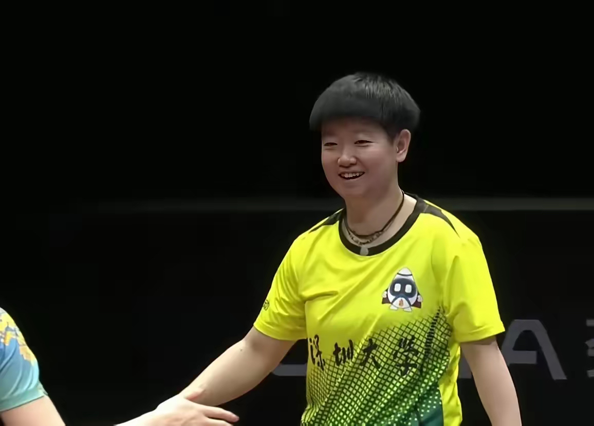 包含韩国乒乓球队爆冷法国乒乓球队，许昕完成帽子戏法的词条